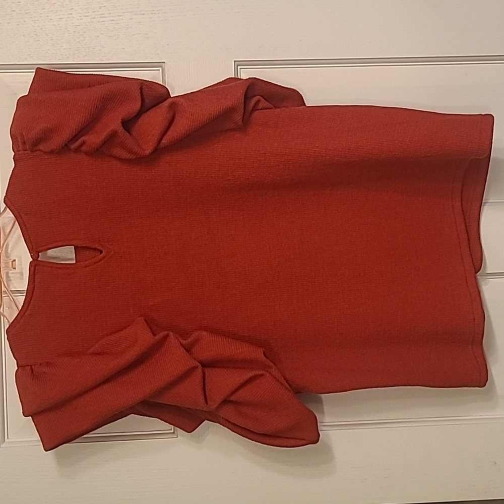 THML Ruffle Sleeve Red Top - Picture 2 of 2